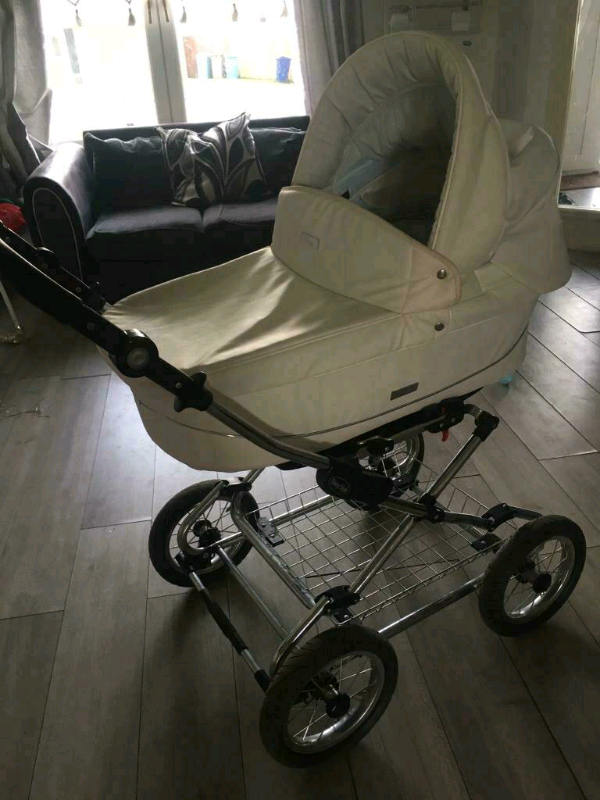 gumtree baby prams